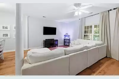 1733 Wyngate Circle, Mount Pleasant, SC 29466 - Photo 11