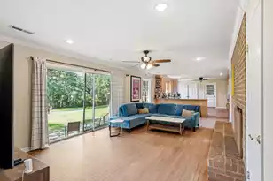 960 Shem Dr N, Mount Pleasant, SC 29464 - Photo 11