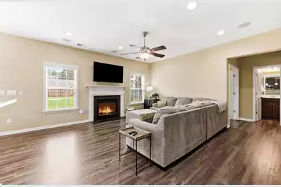 8017 Henderson Road, Summerville, SC 29483 - Photo 17