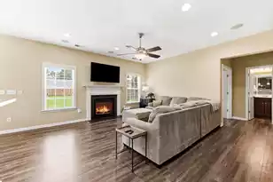8017 Henderson Rd, Summerville, SC 29483 - Photo 17