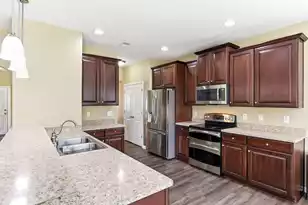 8017 Henderson Rd, Summerville, SC 29483 - Photo 25