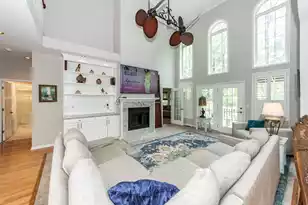 2105 Williams Veneer Ct, Mount Pleasant, SC 29466 - Photo 15