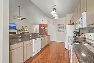 4953 Franconia Dr, Summerville, SC 29485 - Photo 15