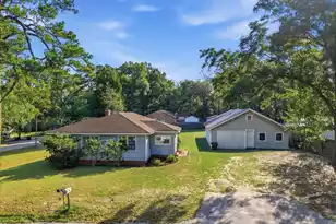 310 Varn St, Walterboro, SC 29488 - Photo 3