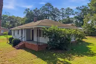 310 Varn St, Walterboro, SC 29488 - Photo 5