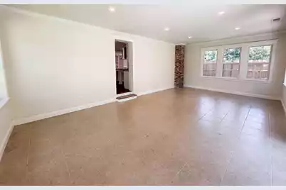 829 2nd North Street W, Summerville, SC 29483 - Photo 9