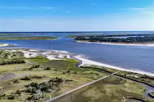 25 Linkside Ct, Isle Of Palms, SC 29451 - Photo 35