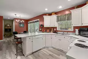 111 Shadowmoss Pkwy, Charleston, SC 29414 - Photo 15
