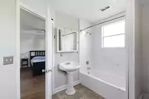 71 Gadsden St, Charleston, SC 29401 - Photo 19