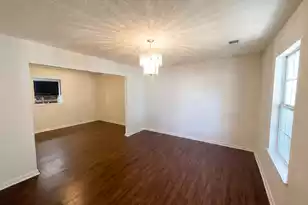 318 Aberdeen Cir, Summerville, SC 29483 - Photo 3