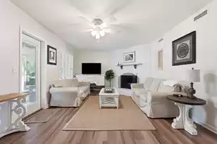 733 Ralston Ct, Mount Pleasant, SC 29464 - Photo 5