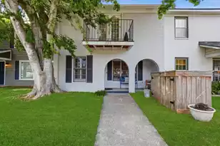 733 Ralston Ct, Mount Pleasant, SC 29464 - Photo 1