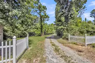 129 Melrose Pl, Moncks Corner, SC 29461 - Photo 3