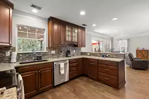 3316 Seaborn Dr, Mount Pleasant, SC 29466 - Photo 9