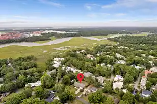614 Hobcaw Dr E, Mount Pleasant, SC 29464 - Photo 29