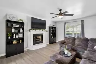6638 Bent Creek Dr, North Charleston, SC 29420 - Photo 11