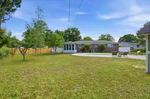 1246 Honeysuckle Ln, Charleston, SC 29412 - Photo 31