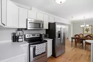 1246 Honeysuckle Ln, Charleston, SC 29412 - Photo 11