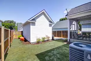 705 Rathall Creek Dr, Charleston, SC 29492 - Photo 37