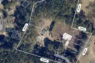 122 Pebbles Ln, Summerville, SC 29485 - Photo 3