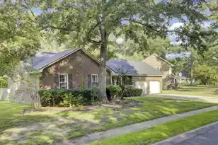 102 Westerfield Dr, Goose Creek, SC 29445 - Photo 3