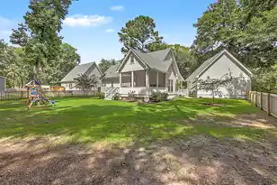 866 Blackbear Dr, Edisto Island, SC 29438 - Photo 31