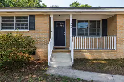 1209 Julian Clark Road, Charleston, SC 29412 - Photo 5