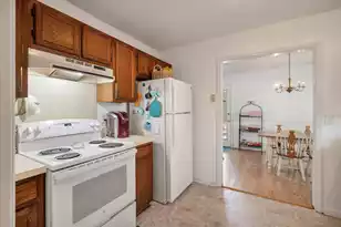 1946 Trimbleston Pl, Mount Pleasant, SC 29464 - Photo 11
