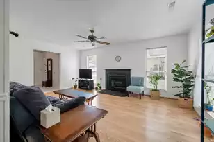 1946 Trimbleston Pl, Mount Pleasant, SC 29464 - Photo 7