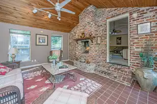 1865 Rugby Ln, Charleston, SC 29407 - Photo 17