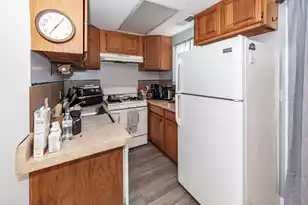 194 Pecan Dr, Summerville, SC 29483 - Photo 63