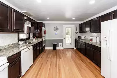 194 Pecan Drive, Summerville, SC 29483 - Photo 15