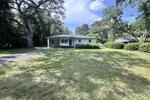 618 Boone Hill Rd, Summerville, SC 29483 - Photo 1