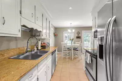 113 Sawmill Drive, Summerville, SC 29483 - Photo 11