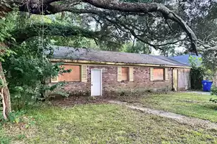 1335 5th Ave, Charleston, SC 29407 - Photo 1
