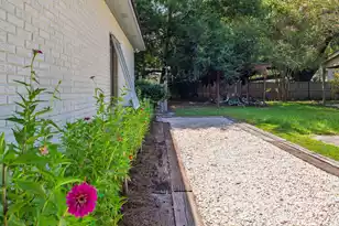 1098 Talisman Rd, Mount Pleasant, SC 29464 - Photo 37