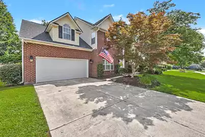 203 Pembroke Drive N, Goose Creek, SC 29445 - Photo 3