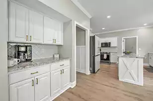 203 Pembroke Dr N, Goose Creek, SC 29445 - Photo 19