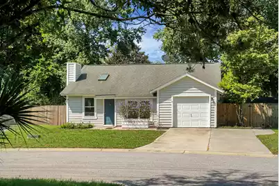 1295 Lake Mallard Boulevard, Mount Pleasant, SC 29464 - Photo 3