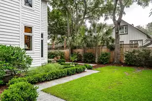 718 Royall Ave, Mount Pleasant, SC 29464 - Photo 41
