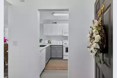 809 Andrea Lane, Hanahan, SC 29410 - Photo 3