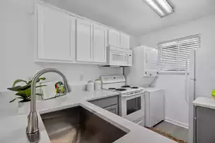 809 Andrea Ln, Hanahan, SC 29410 - Photo 9