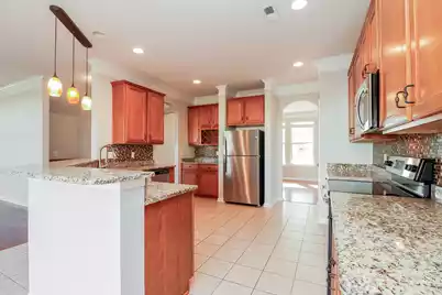 302 Sanctuary Park Drive, Summerville, SC 29486 - Photo 9