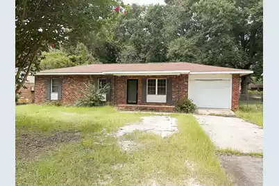 1605 Clinton Street, Barnwell, SC 29812 - Photo 1
