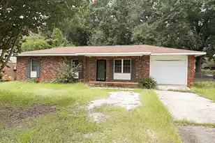 1605 Clinton St, Barnwell, SC 29812 - Photo 1