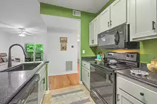 1300 Park West Blvd, Mount Pleasant, SC 29466 - Photo 17
