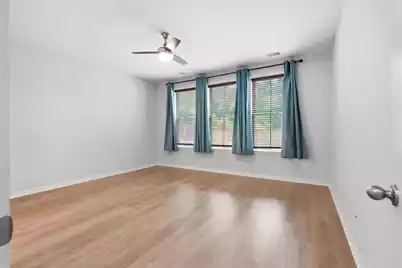 8646 Windsor Hill Boulevard, North Charleston, SC 29420 - Photo 17
