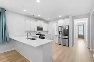 8646 Windsor Hill Blvd, North Charleston, SC 29420 - Photo 9