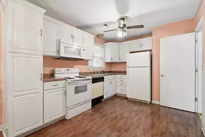 155 Summit Avenue, Goose Creek, SC 29445 - Photo 9