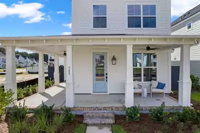 785 Blueway Avenue, Summerville, SC 29486 - Photo 3